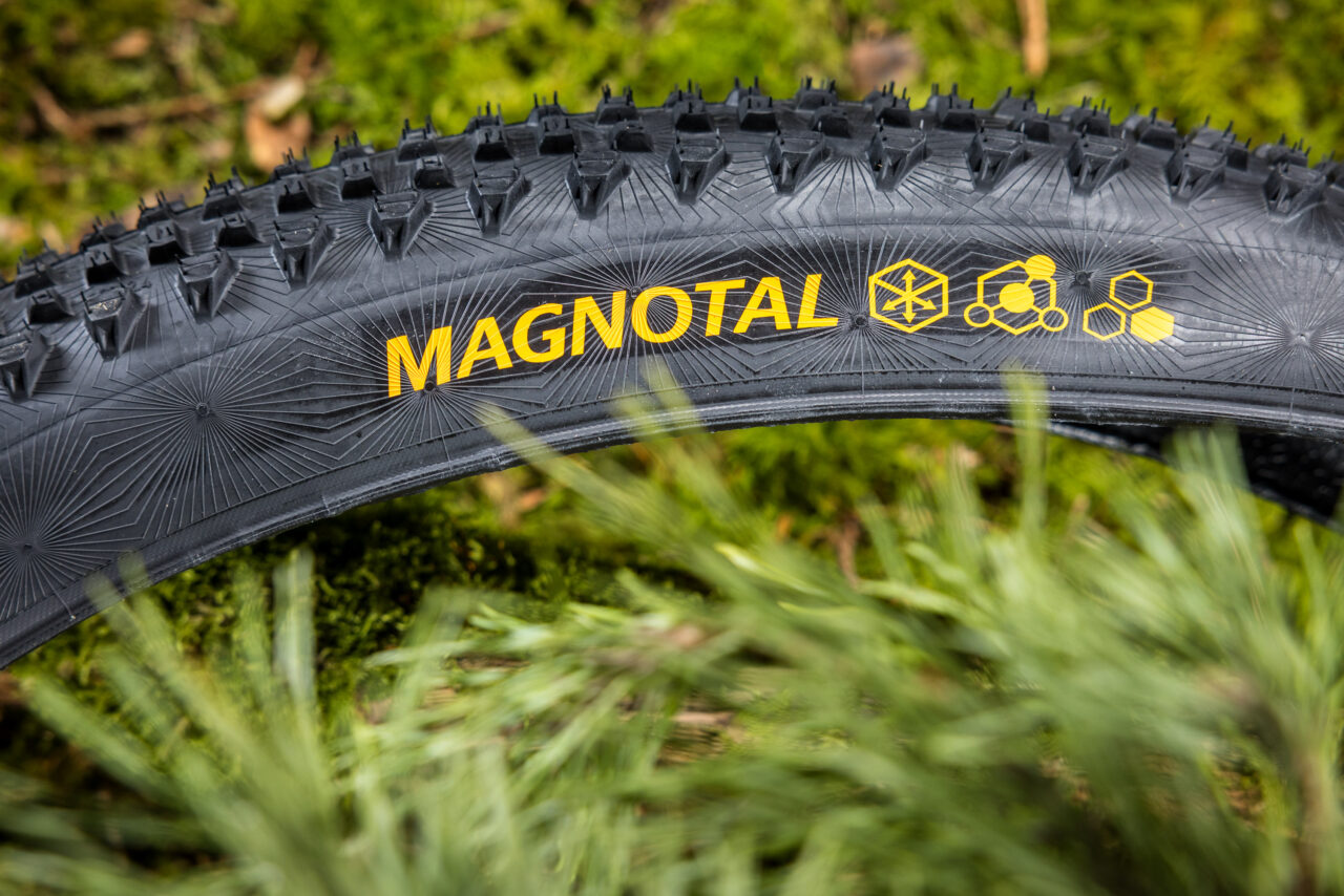 Continental Magnotal